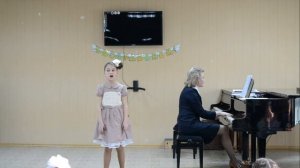 Концерт в музыкальной школе 01.05.2014г..mp4