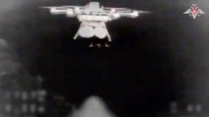 Минобороны России опубликовало видео поражения живой силы и техники ВСУ операторами