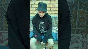 Наркотическая тяга , парень хочет покинуть программу реабилитации