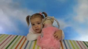 Miss Katy • Мисс Кейт - Katy and her new toy with a handbag