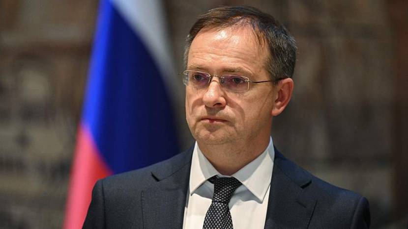 Мединский отметил важность встречи с Умеровым