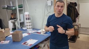 Показываем брак объемных наклеек