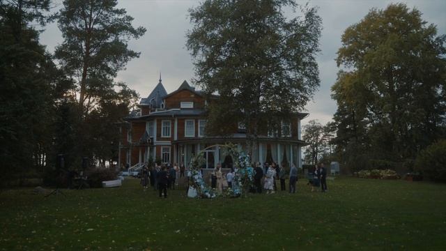 Свадьба в загородной усадьбе в Санкт-Петербурге | Илья