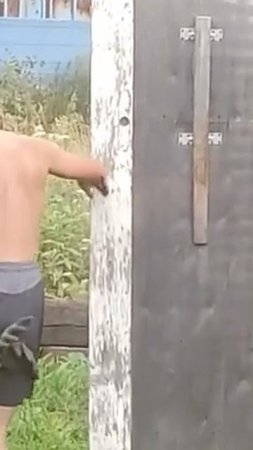 Потерял перчатки