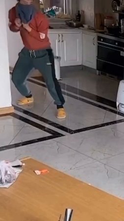 Какие же коты актёры
