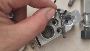 Замена уплотнений трубок кондиционера, испарителя шк?