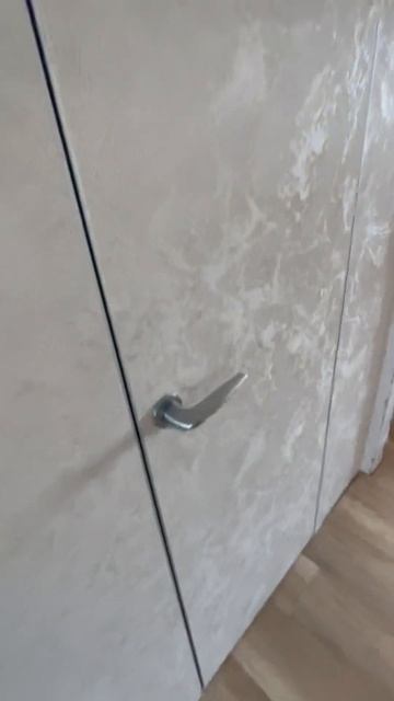 Кто там спрашивал можно ли оклеивать двери невидимки ? смотреть онлайн