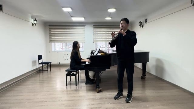 М. Дринг Итальянский танец. Исполняет Джазанов Б. смотреть онлайн