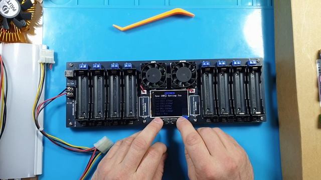 8 канальный тестер 18650 смотреть онлайн