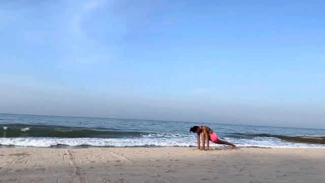 Снимаем зажимы телесные и психические через Танец! Йо? смотреть онлайн