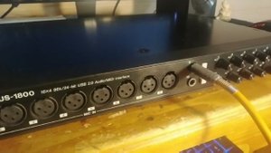TASCAM US-1800 ОБЗОР