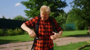 Триммер бензиновый Ресанта БТР 2500П ПРОФ в работе на да