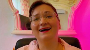 ОБКУРЕННАЯ МОШЕННИЦА ВИКА ИЗ КАЛ-ЦЕНТРА