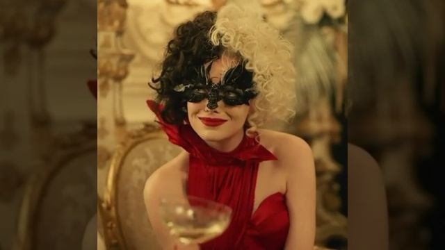 моменты из фильма круэлла смотреть онлайн