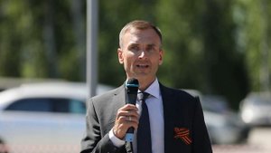 Памятник «железным» людям