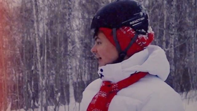 Скатили надувной парк со снежной горы! / МАМИКС VK... смотреть онлайн