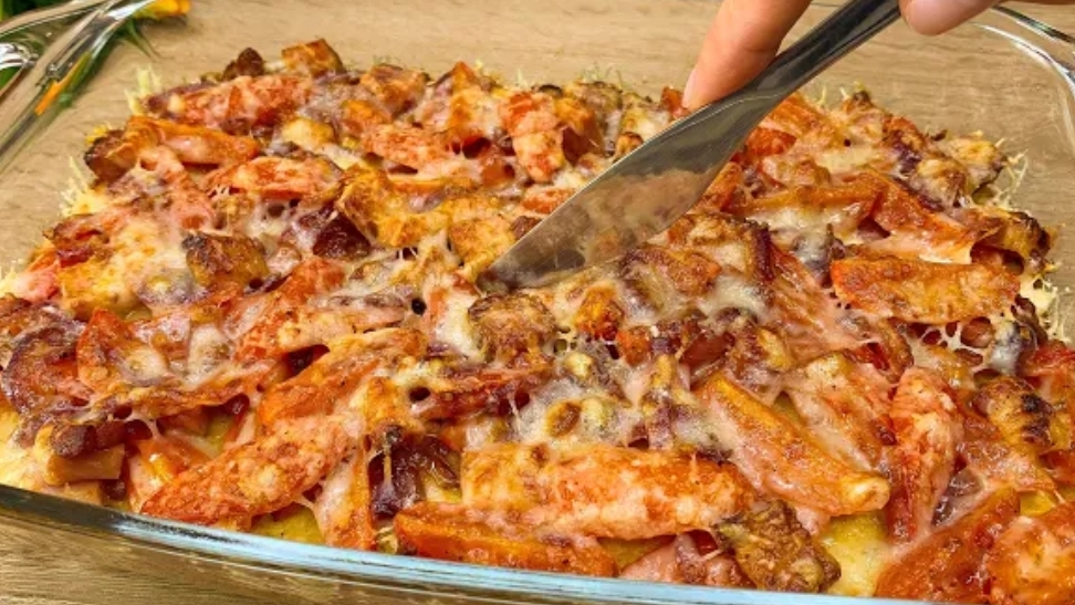 Просто натрите картофель, чтобы приготовить эти 3 простых, вкусных и дешевых рецепта!