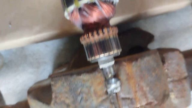 Как снять задний подшипник с якоря УШМ без съёмника смотреть онлайн