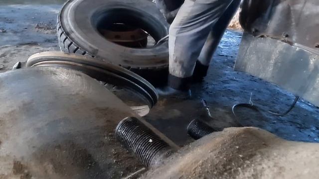 Урок шиномонтажа🙈 смотреть онлайн