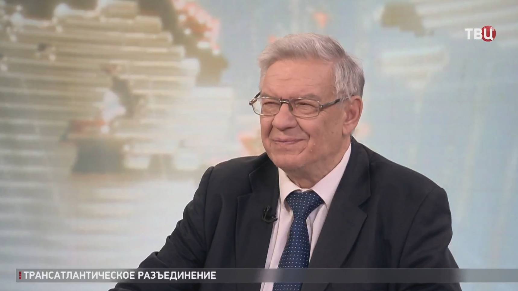 Васильев: Республиканцы хотят превратить "войну Байдена" в "войну Трампа" / События на ТВЦ