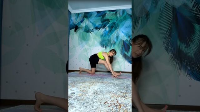 Йога растяжка. Шпагат. 1 час смотреть онлайн