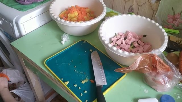 Воскресная мотивация на уборку!!🔥🐝🧺 Готовим оливье