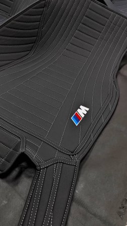 3D коврики в салон + органайзер в багажник отшили на BMW X5