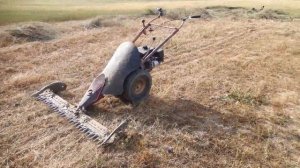 Чешская Мотокосилка МF-70 Топливо : Бензин сделано в Чех