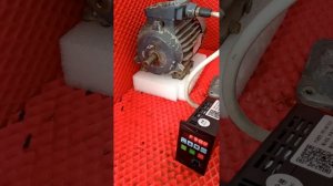 Электродвигатель 0,55 кВт / 1500 об, в комплекте с частотни