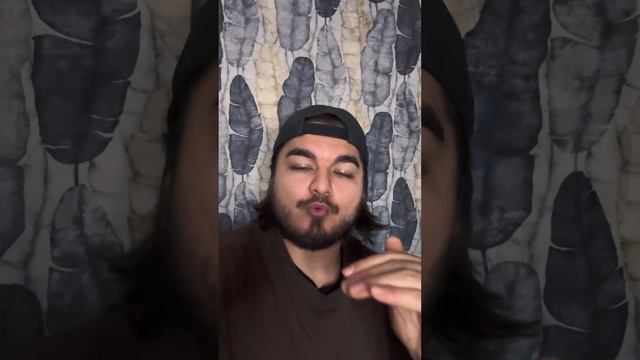 девушка говорит что любит а потом бросает / почему так смотреть онлайн