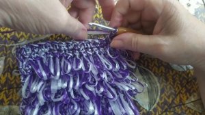 ТАК ВЯЗАТЬ ЛЕГЧЕ  ПЕТЛИ МОЧАЛКИ .