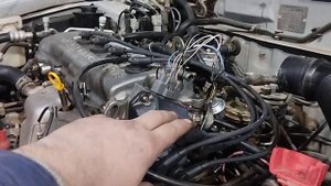 nissan almera 1.4 бензин не заводится