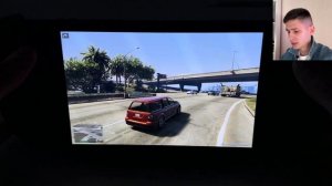 Запускаем и сравниваем обновление GTA 5 Enhanced с Legacy Edition н