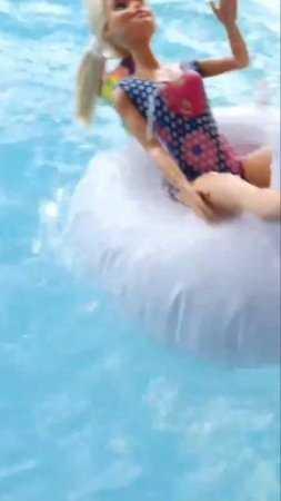 Смешные спасатели в аквапарке  #смешныевидео #длядетей #юмор