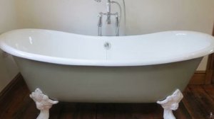 ... Почему в Советских квартирах ставили чугунные ванны....