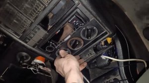 Разбор и смазка вентилятора отопителя ауди 80 б3 ч 3 рез?