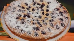 🍒Всё закинул и готово!Творожный пирог с вишней.