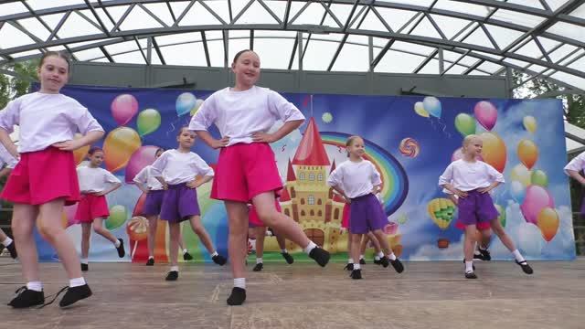 Dance Art Plus "Хорошее настроение" / День защиты детей в Тихвине 1 июня 2025 г. смотреть онлайн