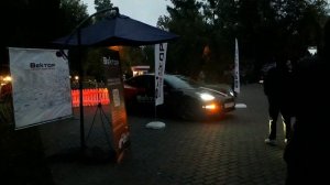 МАШИНА МИГАЕТ ФАРАМИ ПОД МУЗЫКУ. #россия #automobile