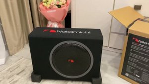 Корпусный активный сабвуфер Nakamichi NBX305A