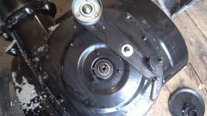 Снегоуборшик загнуло крыльчатку. Ремонт.