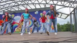 Танцевальная студия "КриStyle" - Частушки бабок-ёжек