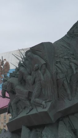 Памятник героям Российской Империи