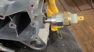 Контроль давления масла в моторах GY6 с воздушно маслян