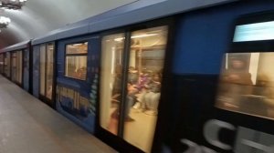 Новогодний транспорт 2025 в Москве. Видеомикс #37