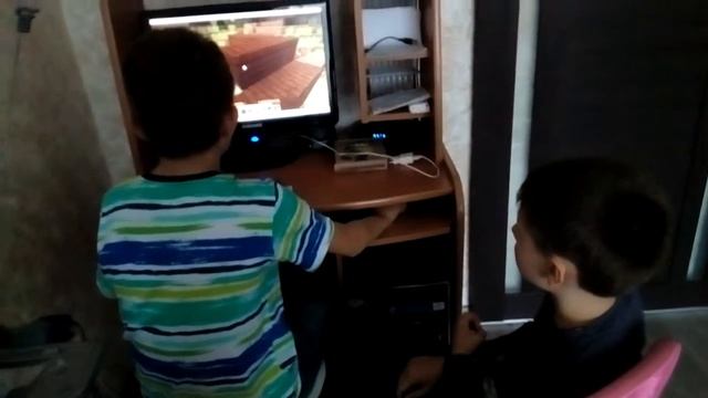 1 ролик семена и дани смотреть онлайн