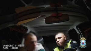 За неповиновение законному требованию инспектора ДПС водитель из г. Миллерово арестован на 10 суток