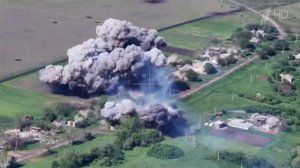 Министерство обороны показало кадры боев за село Редкодуб в Донецкой народной республике