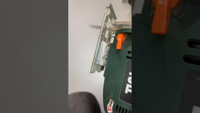 Лобзик смотреть онлайн