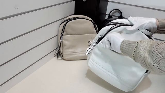 Рюкзак кожаный женский  LMR 6610 смотреть онлайн